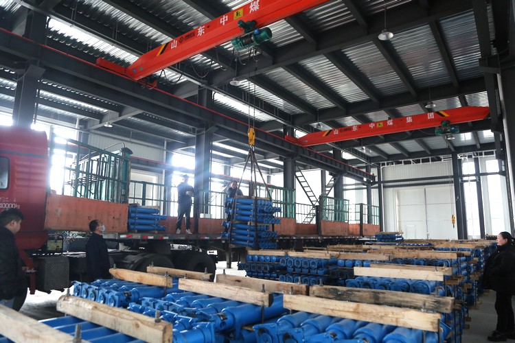 China Coal Group Sent A Batch Of Tipping Mine Cars To Guizhou